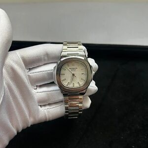 SHEIN Silver Men's Watch